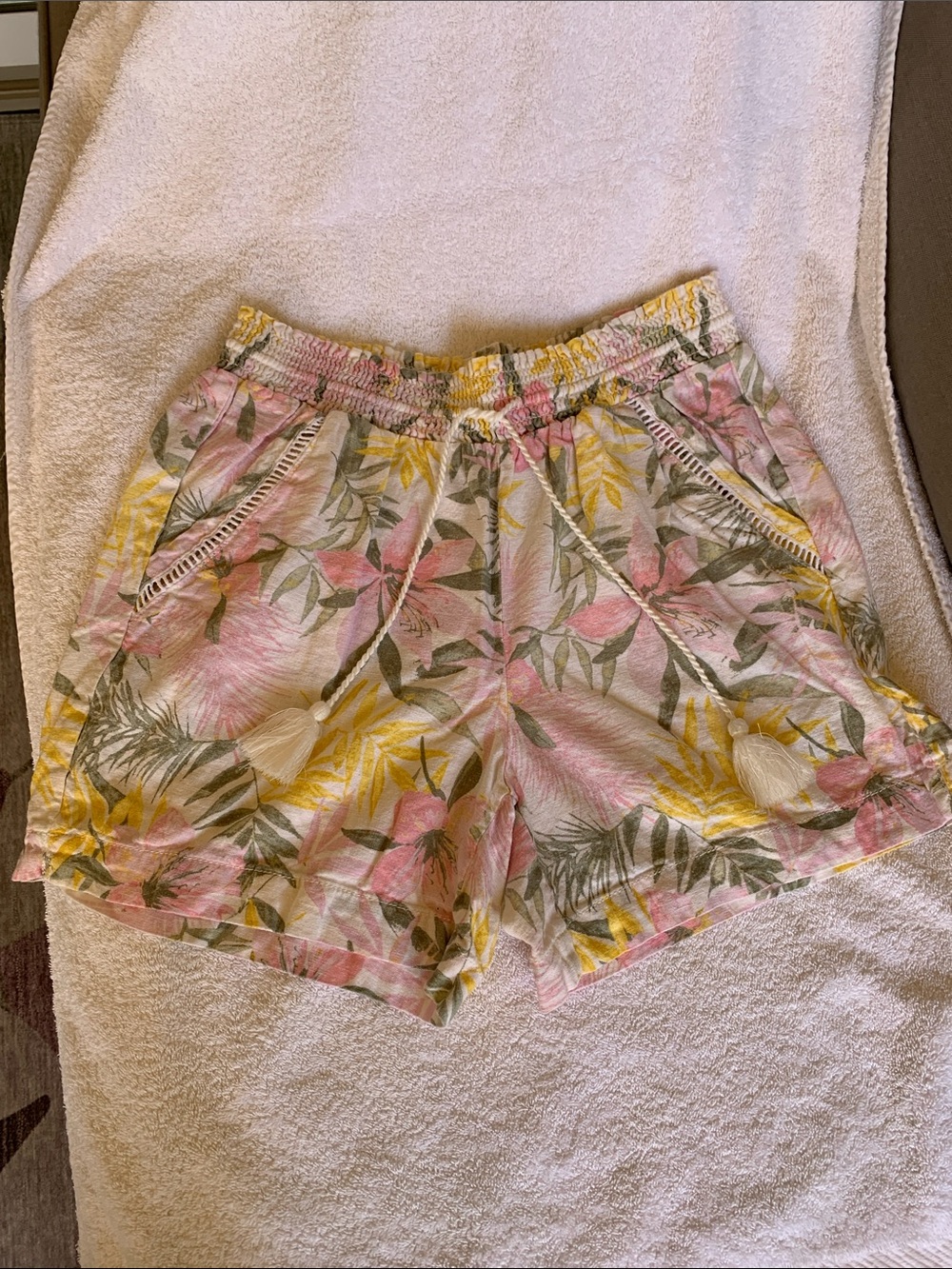 Briggs New York Pink, Yellow & Green Floral Drawstring Shorts